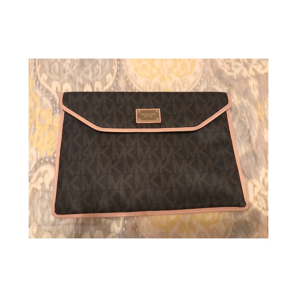 Michael Kora Laptop Case